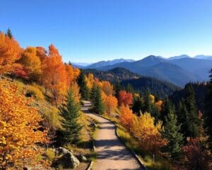 Die besten Wanderwege für aktive Herbsttage