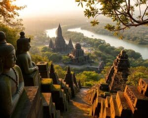 Wie erkundet man alte Tempelanlagen in Vietnam?